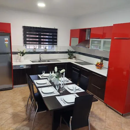 Zeta's House בית נופש *