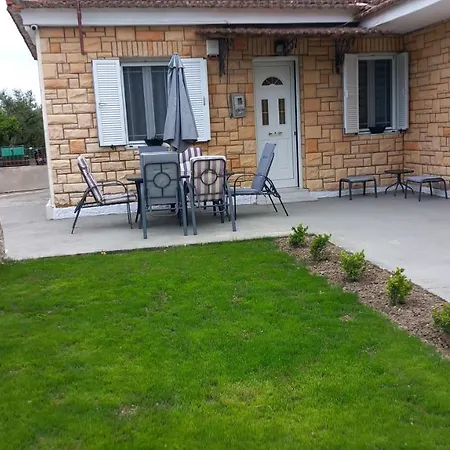 Zeta's House בית נופש אליקאנאס